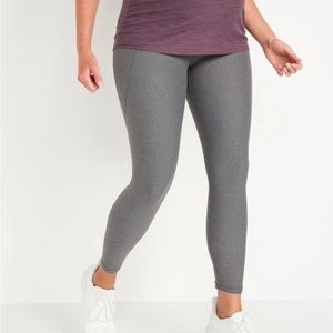 NEW W TAGS old navy maternity leggings small